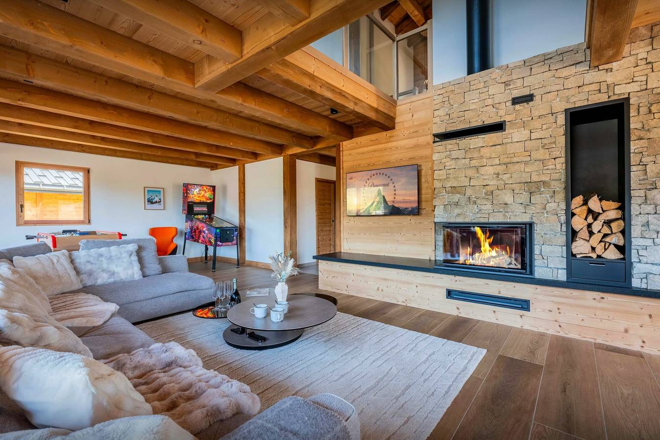 Chalet skis aux pieds pour 14 avec terrasse et jacuzzi - Ovo Network in Manigod, Région d'Annecy
