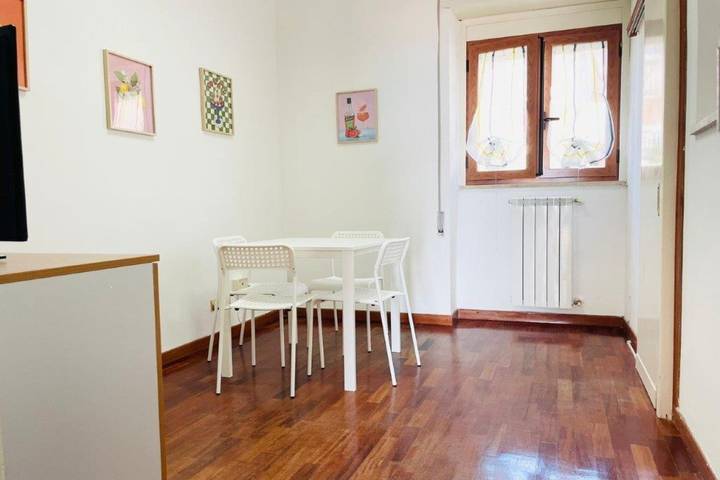 Gîte pour 4 personnes, avec terrasse et vue sur l’océan à Terracina - 3