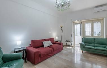 Holiday Apartment for 5 People in Rome, Rome Province, Photo 2