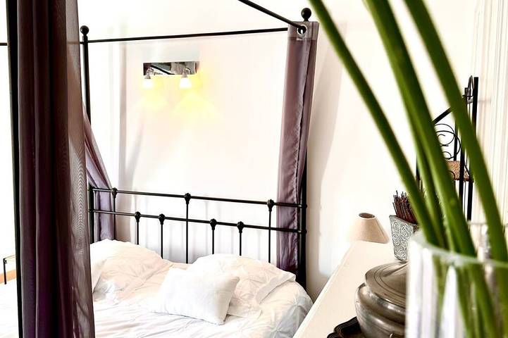 Gîte Les Palmiers – Sleeps 6 – 2 Bathrooms – Heated Indoor Pool in Arques, Saint-Omer und Umgebung