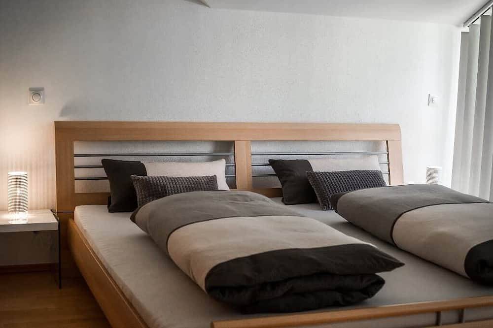 Luxuriöse Ferienwohnung mit Badewanne und Balkon, foto 2