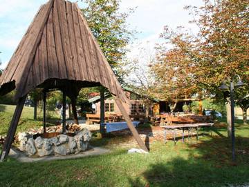 Ferienpark für 3 Personen in Hayingen, Baden-Württemberg, Bild 4