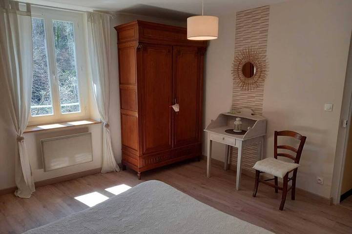 Location de vacances pour 4 personnes, avec jardin, animaux acceptés à Sahorre - 3