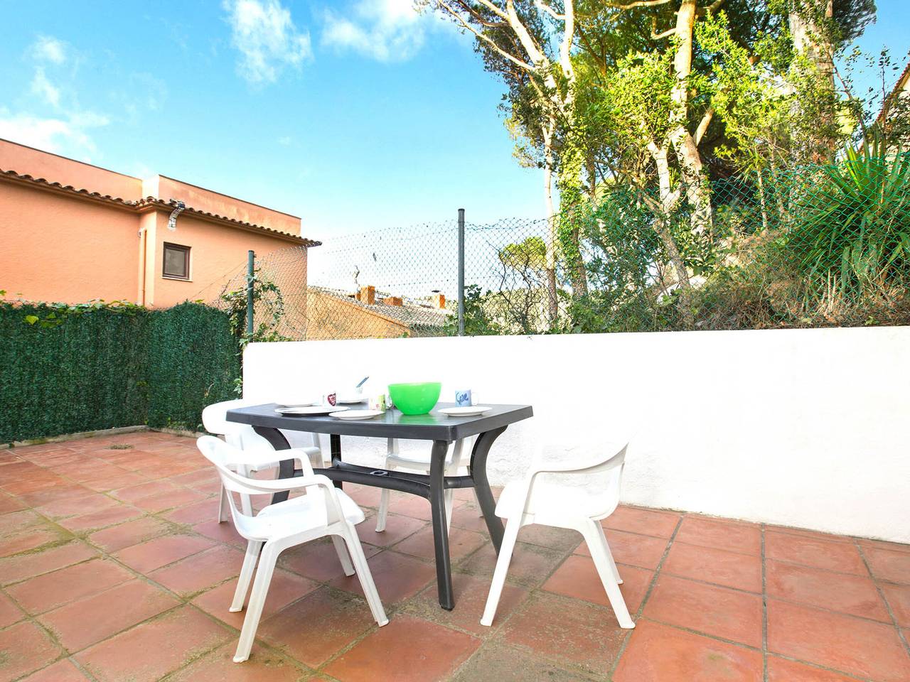 Apartamento entero, Apartamento cerca de la playa en Llafranc, 6 pers., terraza in Llafranch, Palafrugell