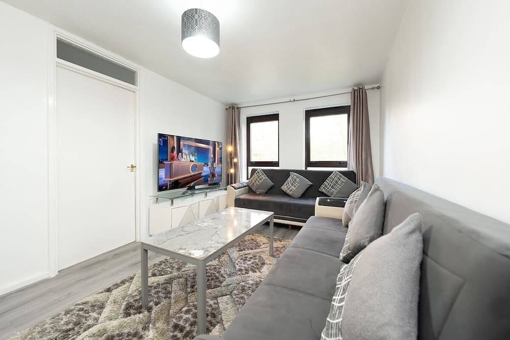 Ganze Wohnung, Stylish & Cosy Sought After Apt with Free Parking in Redbridge, London