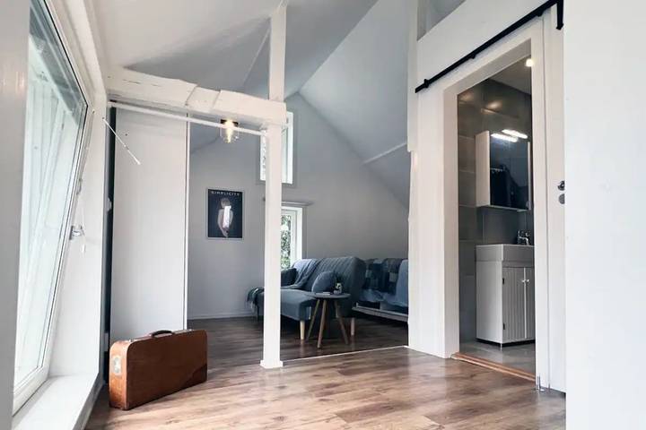 Hotelfeeling-Ferienhaus auf dem Lande und 30 Minuten von  Stockholms Zentrum in Vallentuna, Schwedische Ostsee