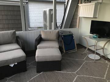 Vacation House for 6 Guests in Narragansett, Rhode Island, Picture 2