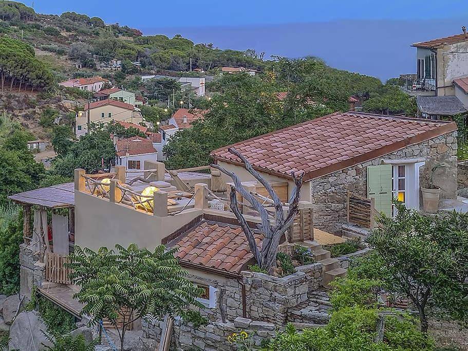 Two-Bedroom House in Spiaggia di Seccheto (Campo nell'Elba), Campo nell'Elba
