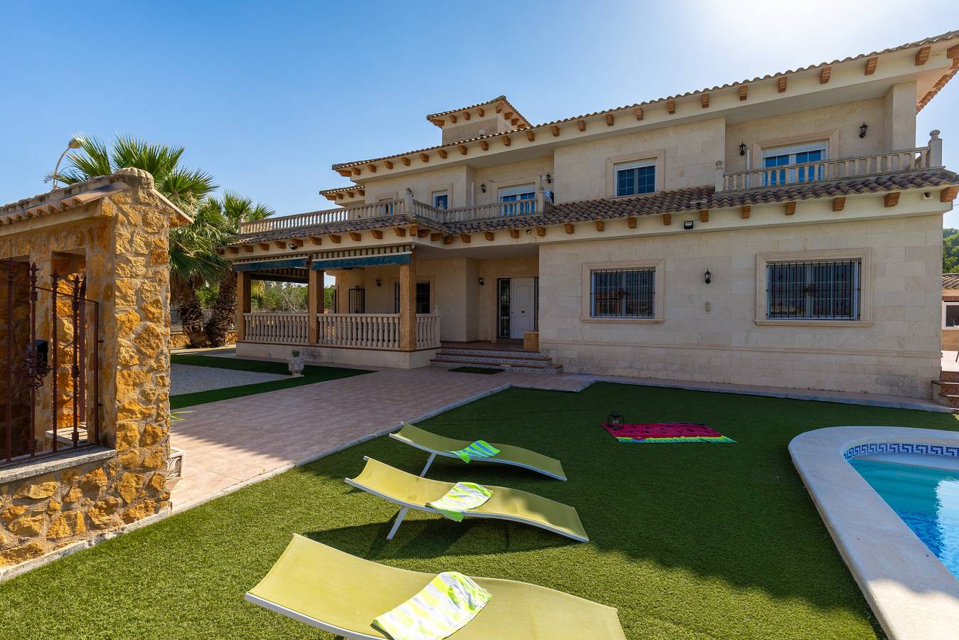 Real Dream  Villa by Fidalsa in Jacarilla, Province d'Alicante
