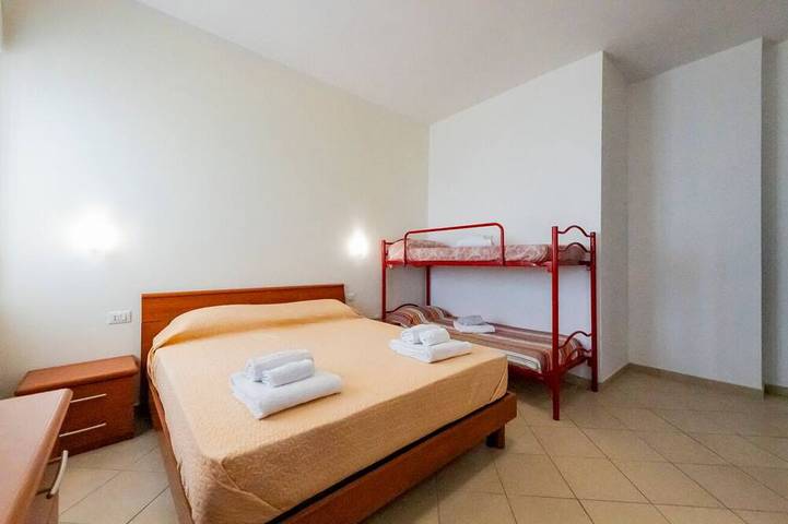 Ganze Wohnung, GuestHost - Meerblick Moro Apartment in Lido Giulietta, Montesilvano