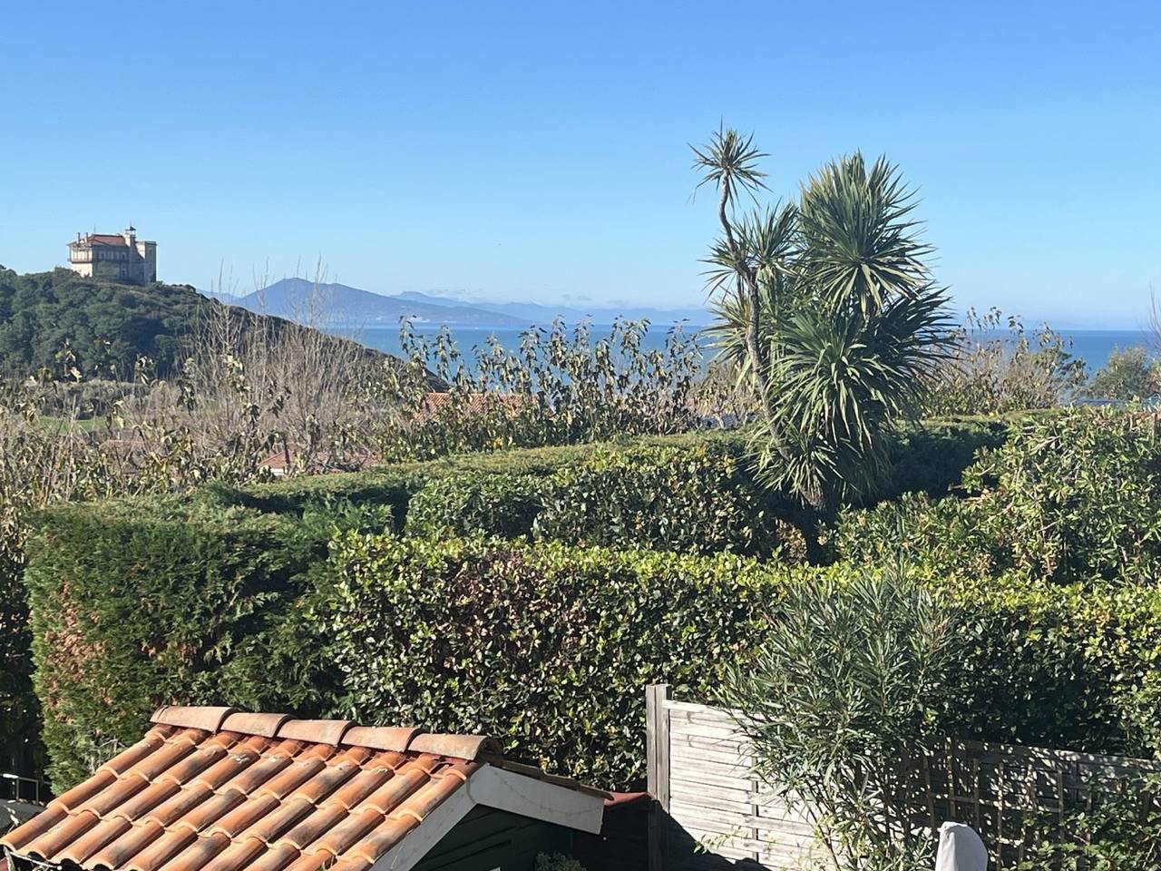 Chambre d'hôtes Émeraude - Chambre vue mer et montagne in Biarritz, Région de Bayonne