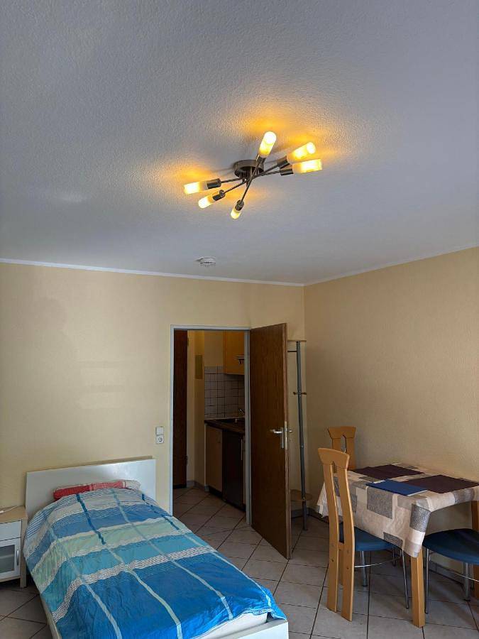 Ganze Wohnung, Ferienwohnung Auszeit B110 im Taununsblick mit Pool und Sauna in Lahnstein, Mittelrhein