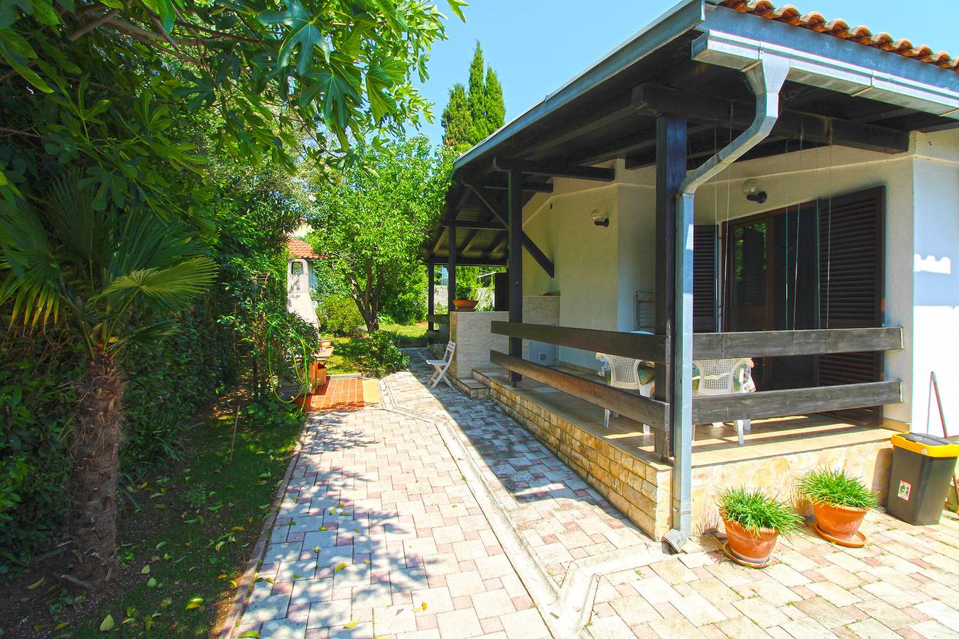 Ganze Wohnung, Ferienwohnung für 4 Personen mit Terrasse in Premantura, Südküste Istrien