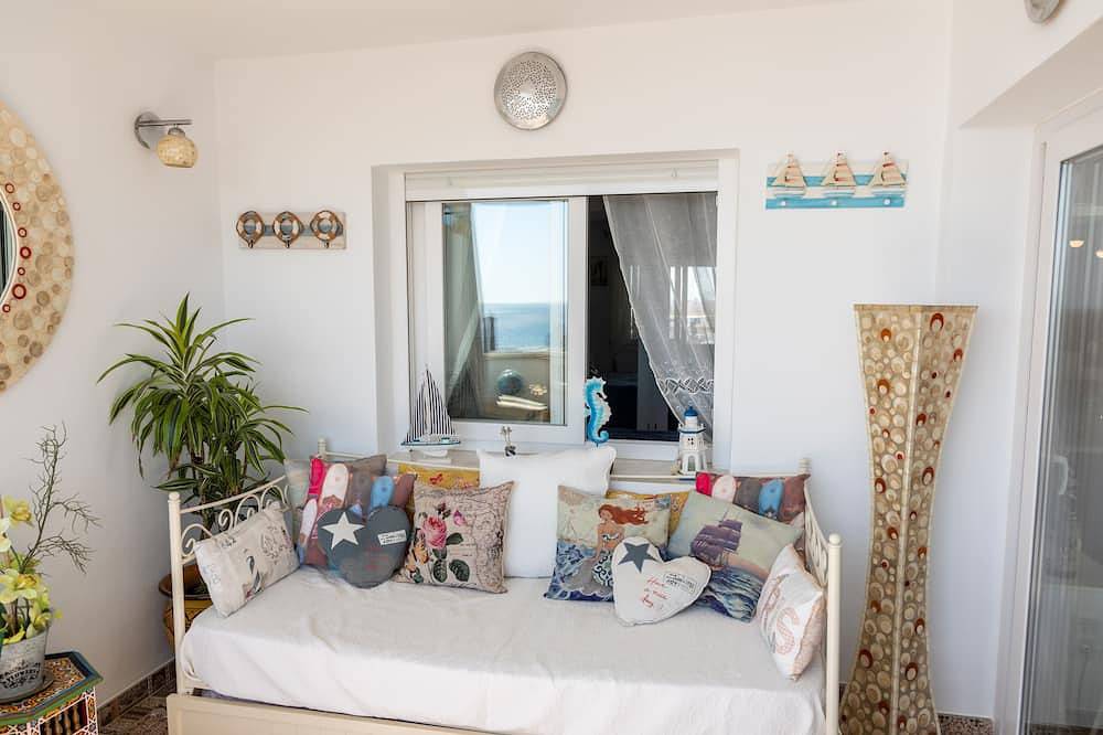 Apartamento entero, Bonito apartamento en el puerto deportivo in Puerto Deportivo de Estepona, Costa del Sol