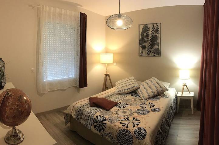 Location de vacances pour 8 personnes, avec jardin à Gastes - 4