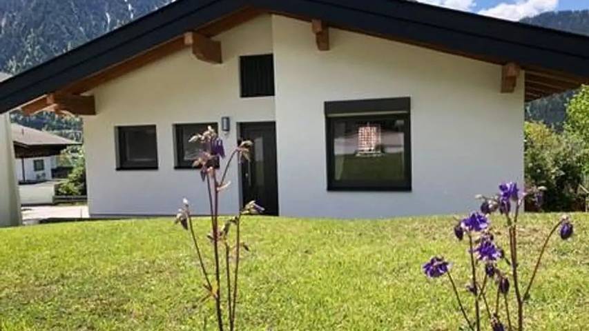 Ferienwohnung für 3 Personen, mit Garten in Eben am Achensee