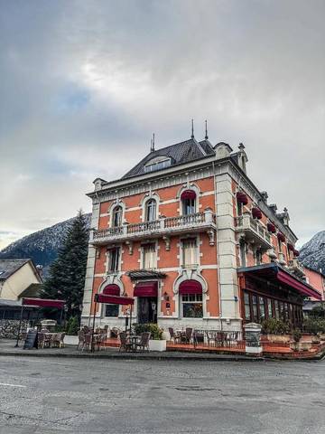 Hôtel pour 4 personnes, avec jardin à Pierrefitte-Nestalas