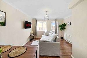 4 bed Townhouse- Free parking in Greenwich, Londyn