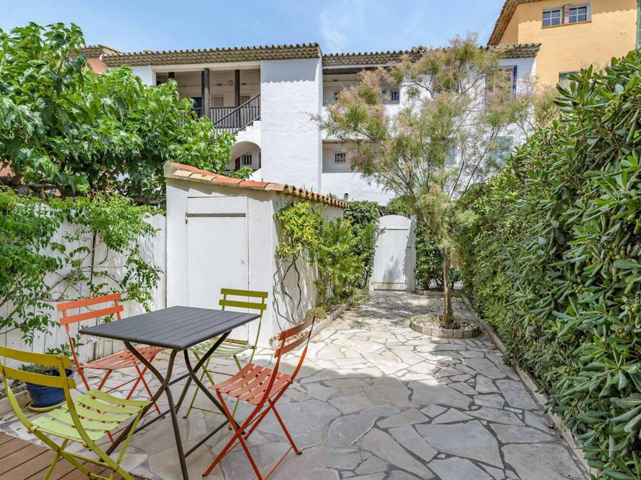 House with Ac and Wi-Fi, private mooring near the beach in Port Grimaud, Grimaud