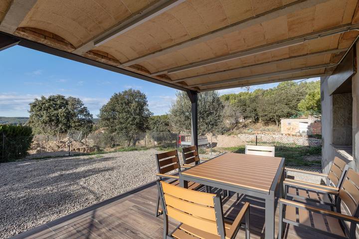 Casa rural para 16 personas, con Jardín en Berguedà - 2