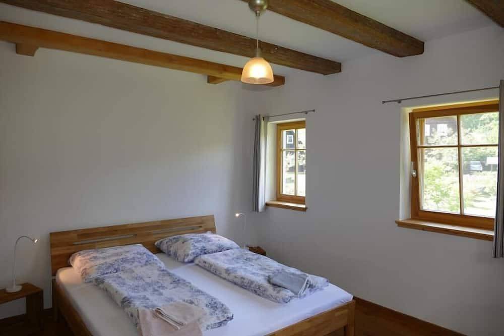 Haus Anno 1750: Ferien im Spreewald-Dorf Lehde direkt am Fließ mit Sauna und Kamin in Lehde, Lübbenau