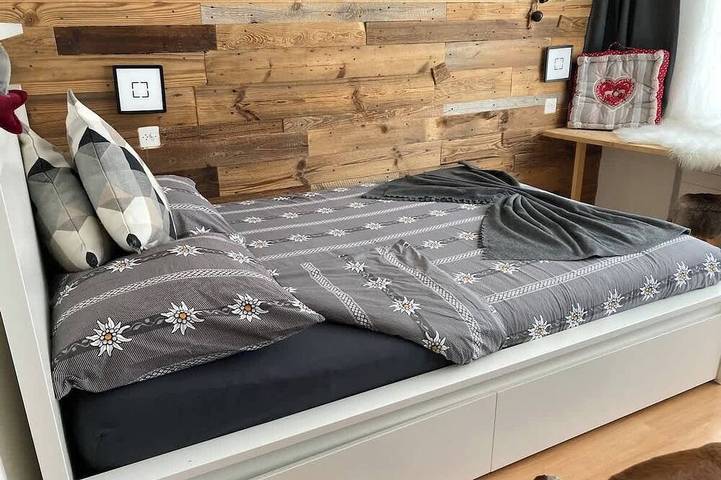 Chalet for 2 people, with balcony, with pets in Zermatt