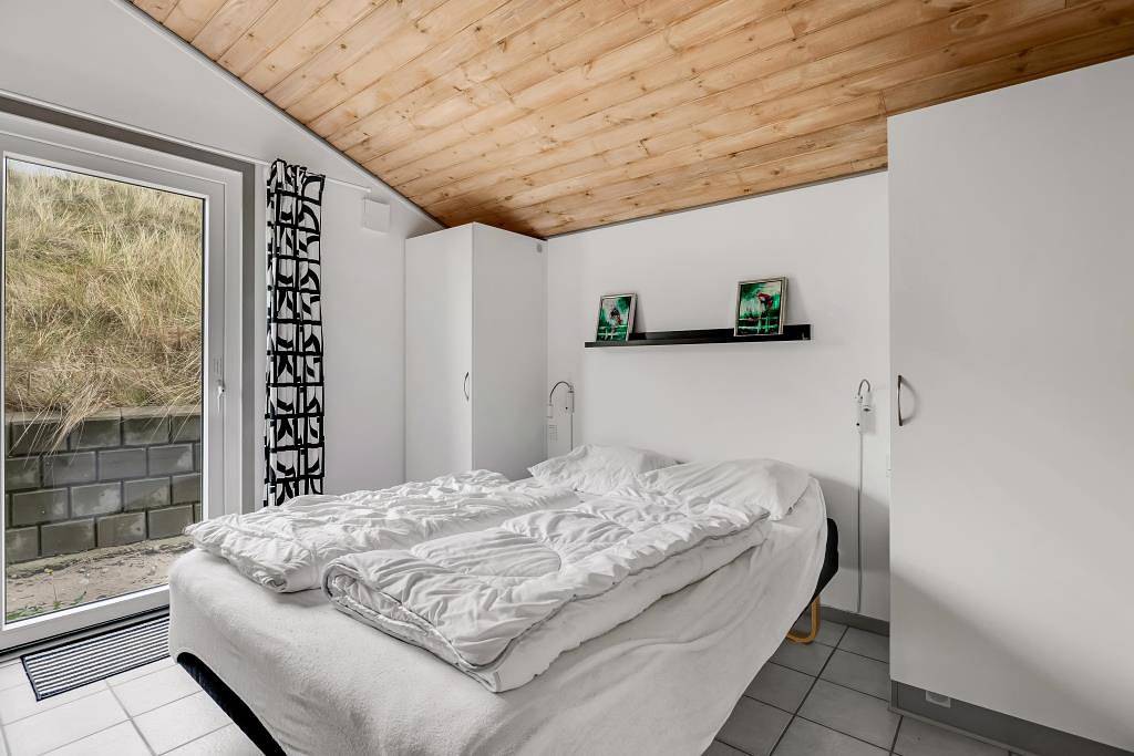 Wunderschönes Ferienhaus in Meeresnähe mit Pool, Sauna und herrlicher Natur in Ringkøbing, Holmsland Klit