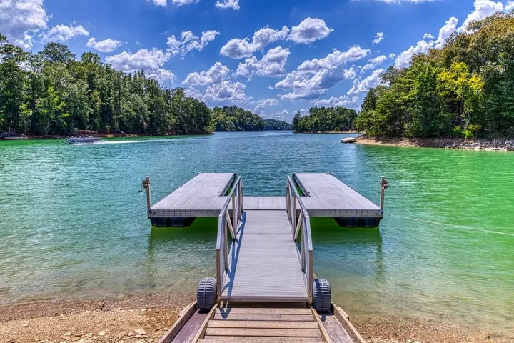 Holiday home for 10 people, with lake view and terrace as well as view - 1