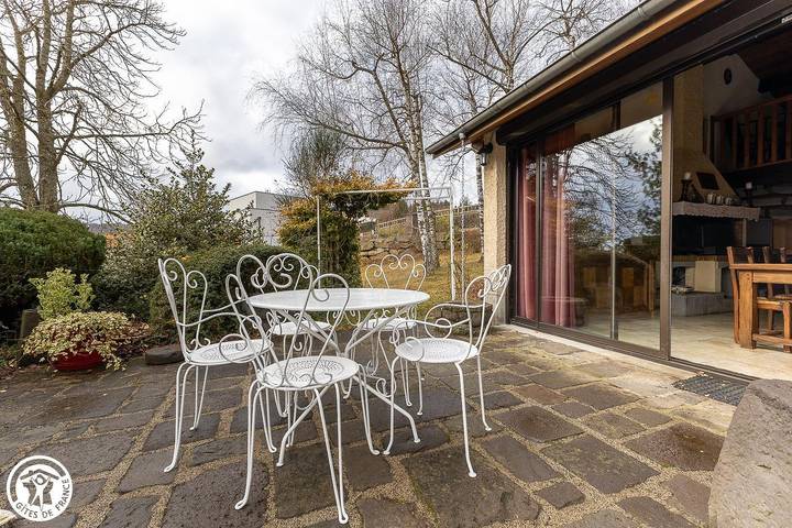 Gîte pour 4 personnes, avec jardin