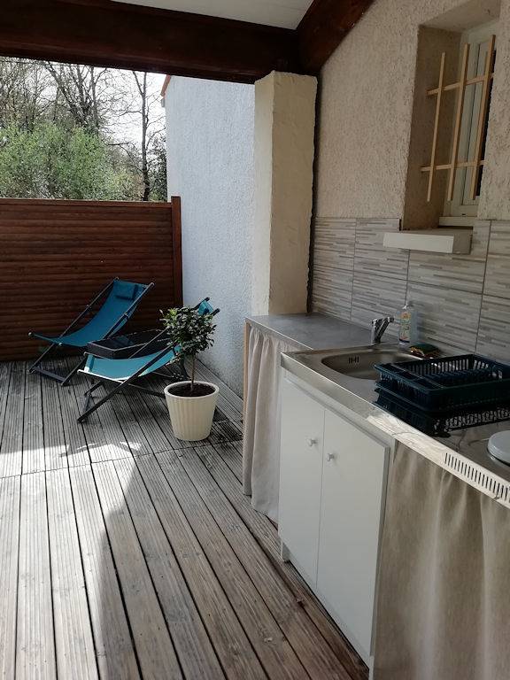 Location de vacances pour 2 personnes, avec jardin sur l' Île d'Oléron - 2