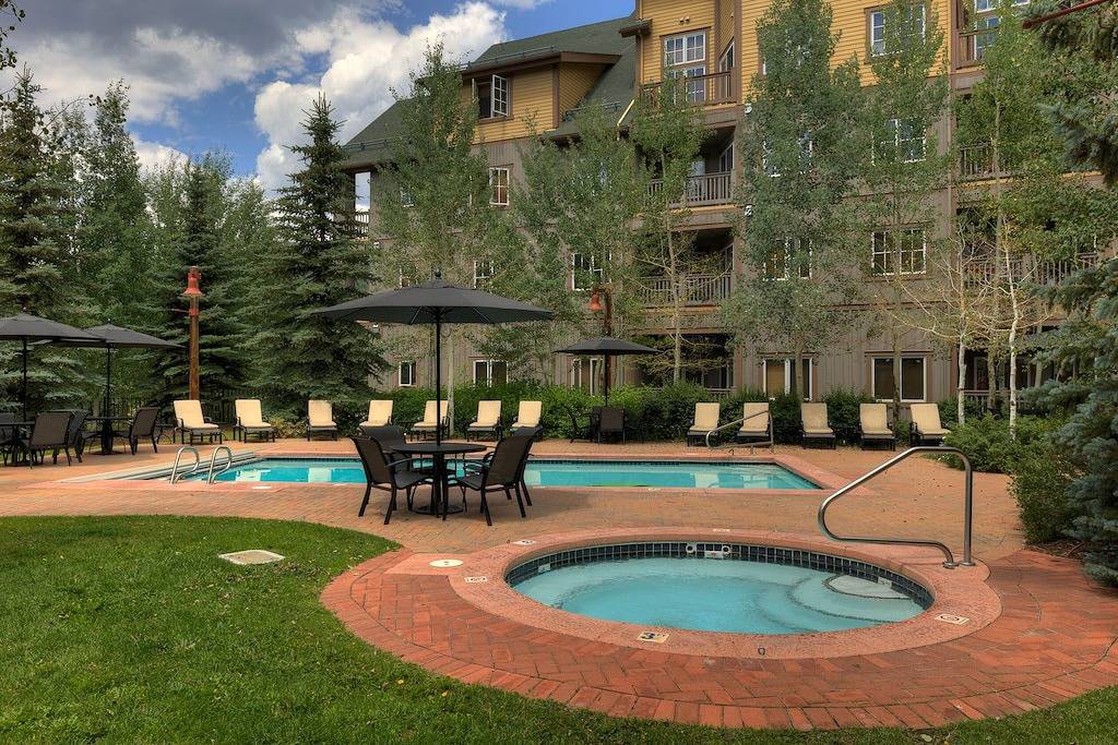 Ganze Wohnung, Gemütliche Wohnung in River Run, King-Size-Bett, zu Fuß zur Gondel, gratis Wifi in Arapahoe Basin