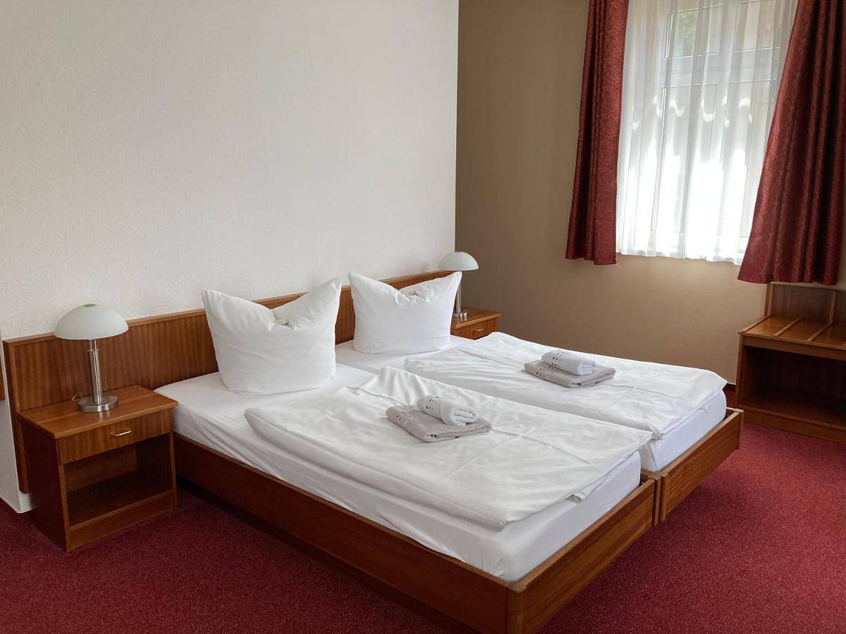 Single Room in Weimar, Weimarer Land