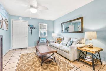 Beach Rental for 6 Guests in Gulf Shores, Alabama Gulf Coast, Picture 2