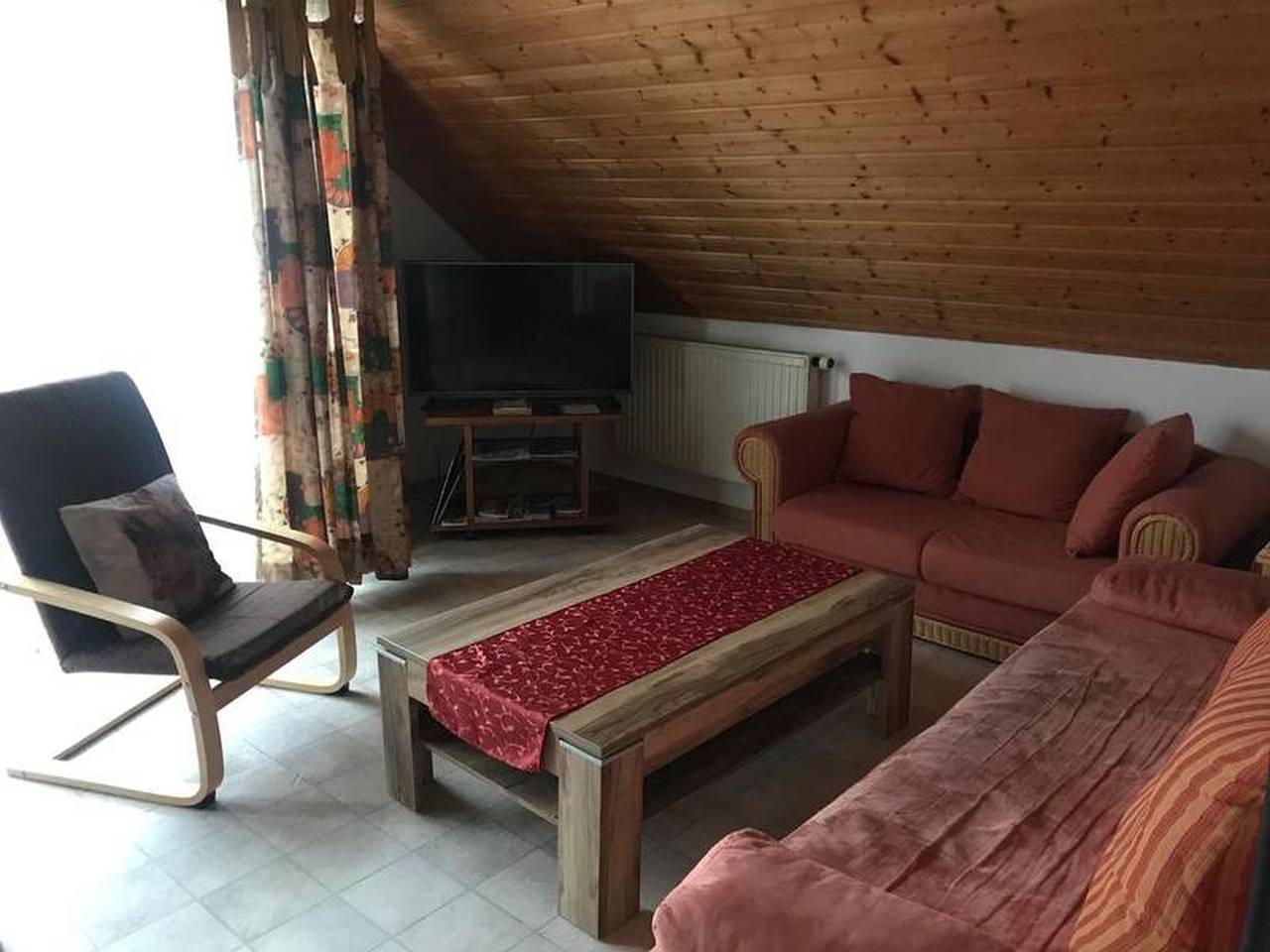 Entire apartment, Apartment 'Wiggermann' with Balcony and Wi-Fi in Langenargen, Bodenseekreis