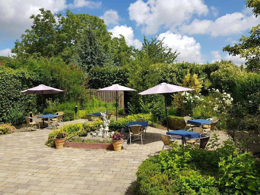 Double or Twin Room with Private Bathroom in Sluis, Flandre zélandaise