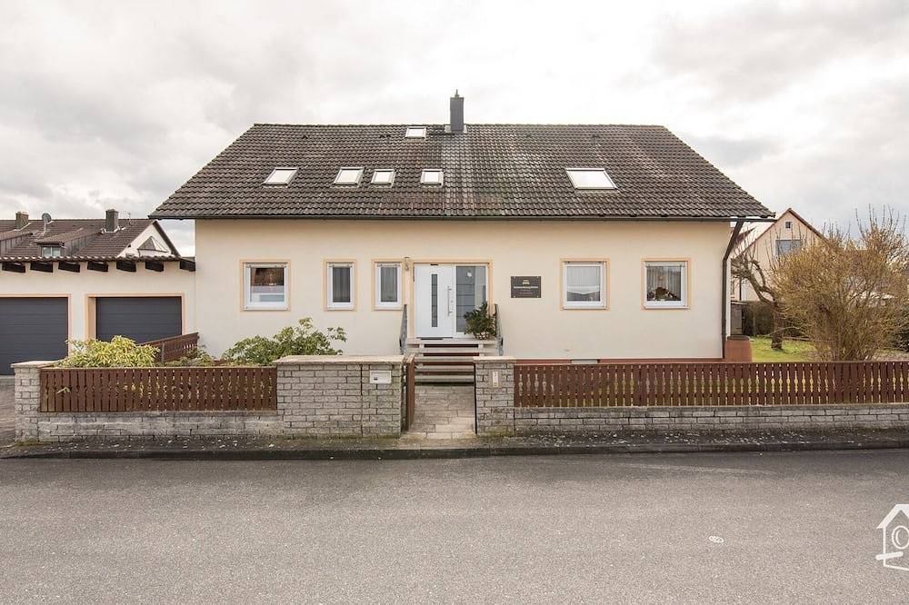 Ganze Wohnung, Fewo in Roth/Eckersmühlen im Fränkischen Seenland/Rothsee (W-Lan, Last Minute) in Roth, Frankenalb