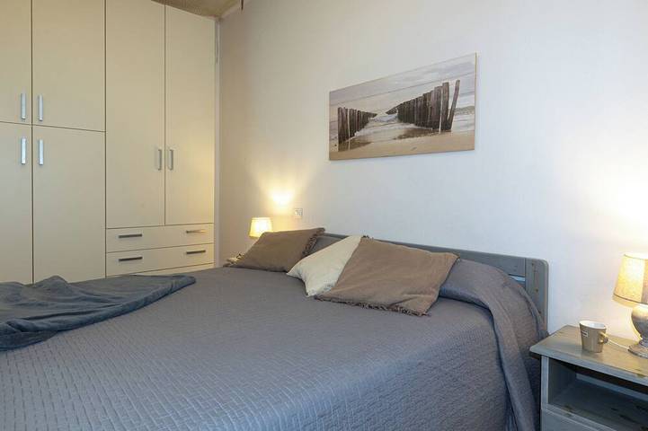 Apartamento entero, Lido di Jesolo Beachfront renovated apartment with Private Beach, Wi-Fi & A/C in Lido di Jesolo, Jesolo-city