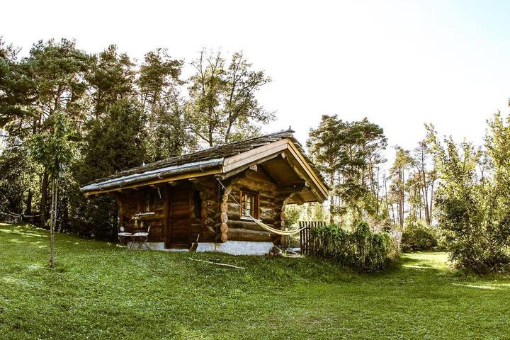 Kemping dla 2 osób, z jacuzzi i sauna oraz ogród w Szwajcaria