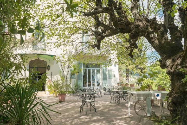 Hôtel pour 5 personnes, avec jardin à Grasse