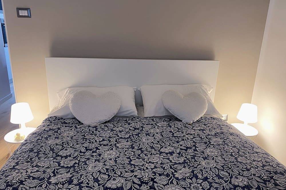 Entire apartment, Nel Cuore di Trieste, Elegante Casa Vacanze a Pochi Passi dal Centro Storico in Trieste, Carso