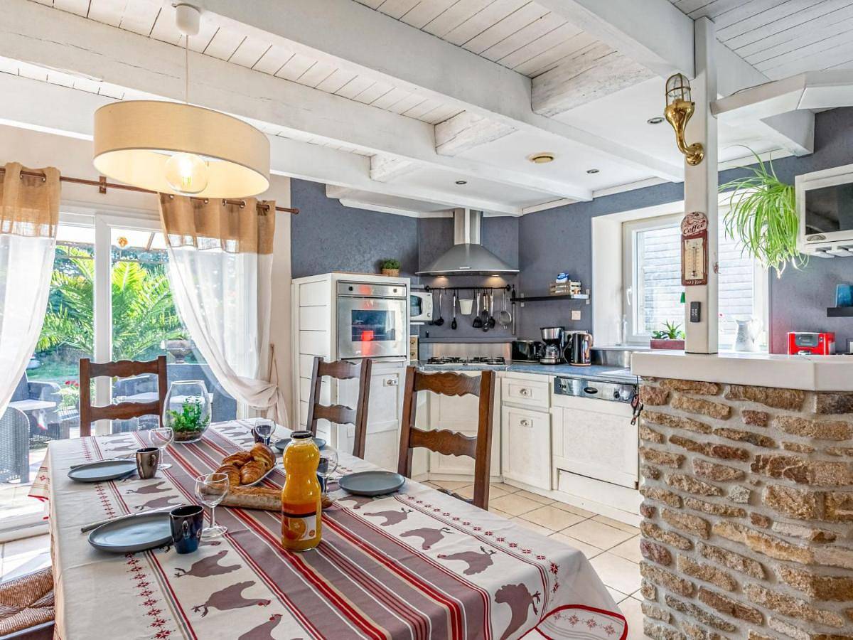 Holiday Home in Saint-Frégant, Région de Brest