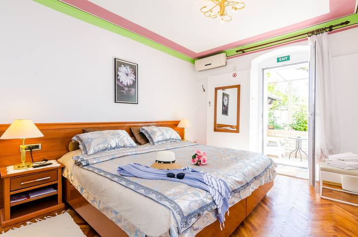 Studio for 2 personer, med Have i Dubrovnik