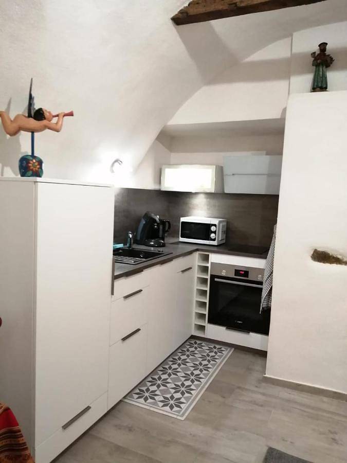 Gîte pour 2 personnes, avec terrasse à Occhiatana