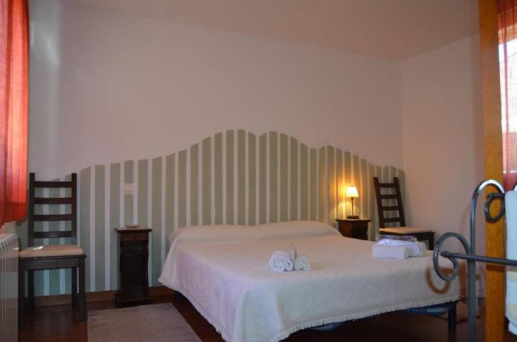 Casa rural para 7 personas, con Terraza y Jardín además de Piscina y Vistas en Provincia de Palencia - 4