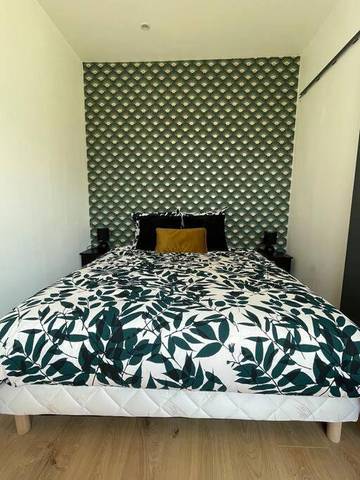 Maison de campagne pour 2 personnes, avec jardin et vue à Yvré-l'Évêque