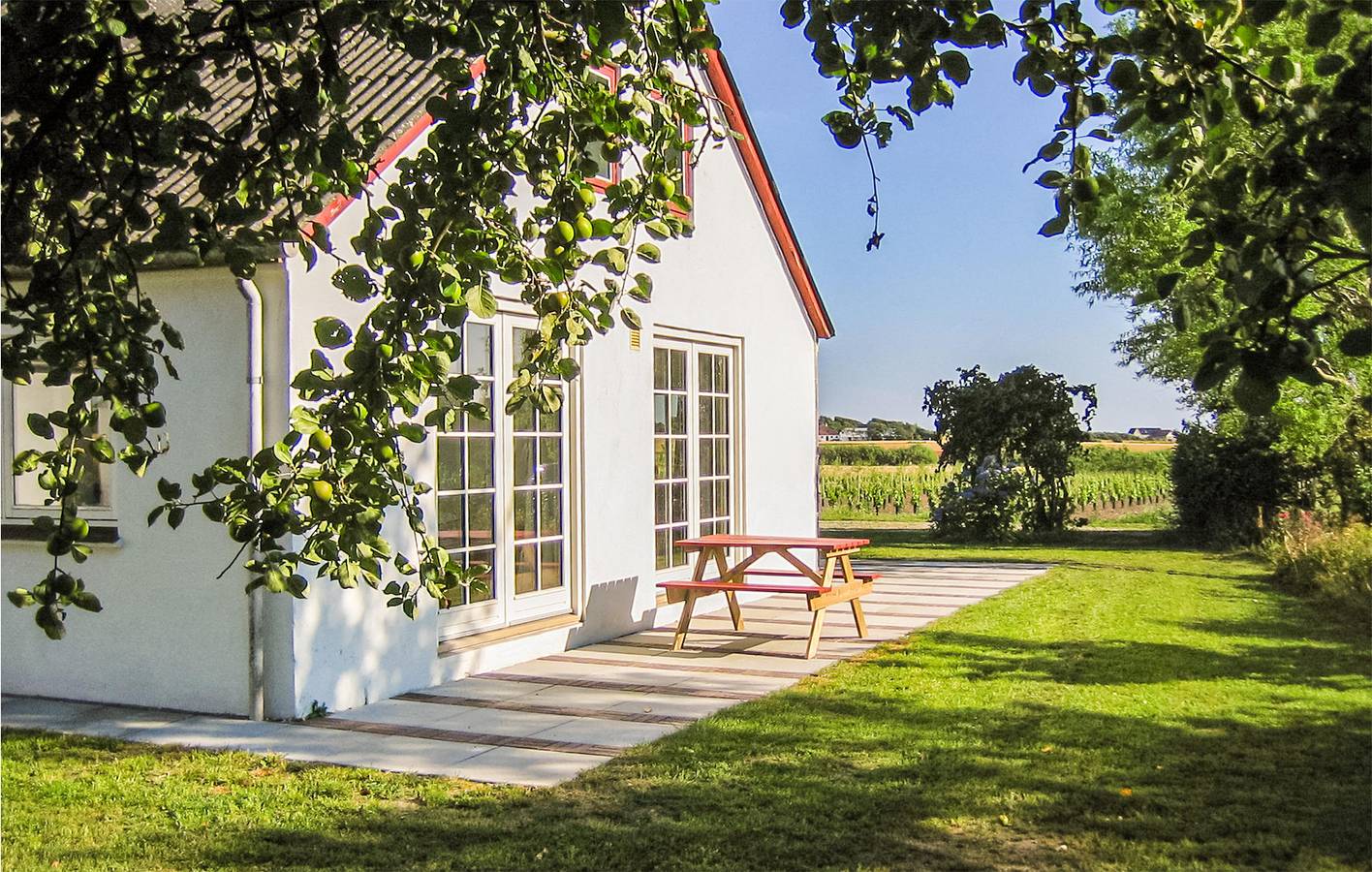 Holiday home for 8 people with garden in Limfjord in Nordjütland
