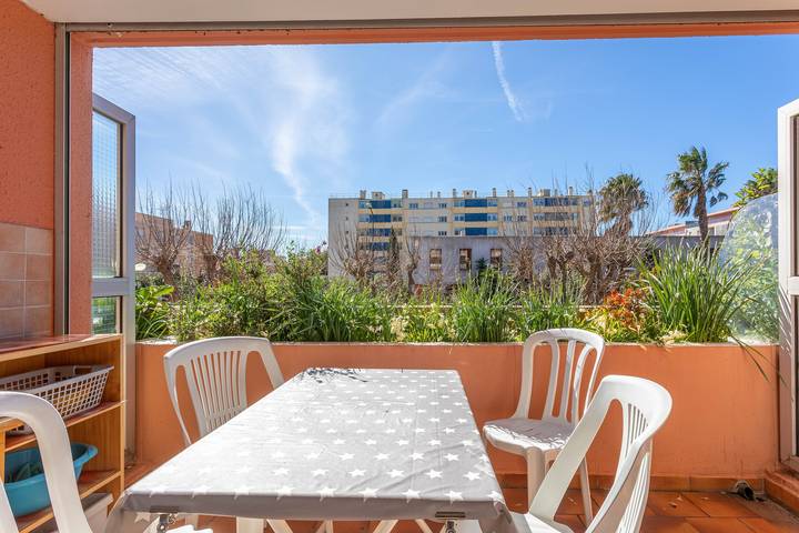 Appartamento intero, Appartamento 'Studio Cabine Proche Mer' con terrazza privata e aria condizionata in Le Lavandou, Costa mediterranea (Francia)