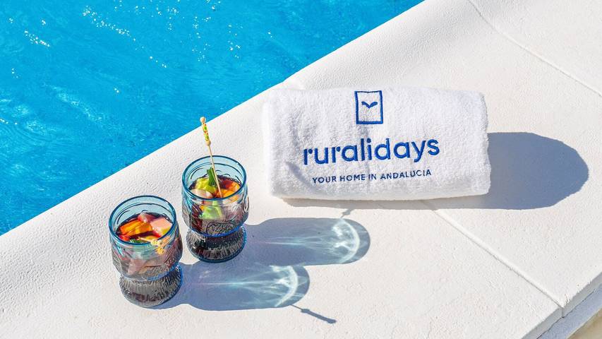 Casa rural para 4 personas, con balcón/terraza y piscina en Torrox - 3