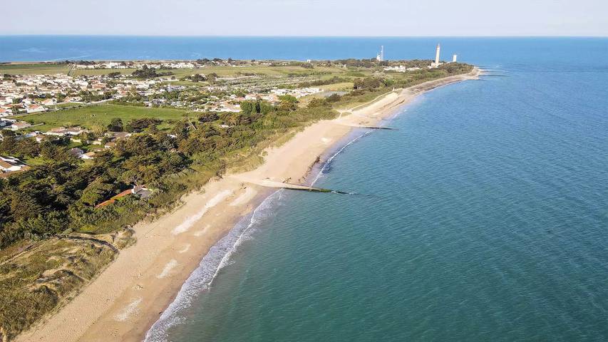 Camping für 4 Personen, mit Terrasse, mit Haustier auf der Ile de Re