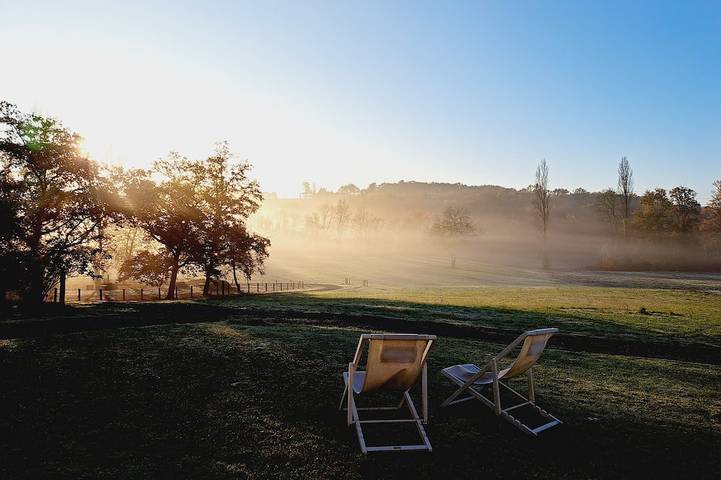 Location de vacances pour 7 personnes, avec jardin et terrasse à Montazeau